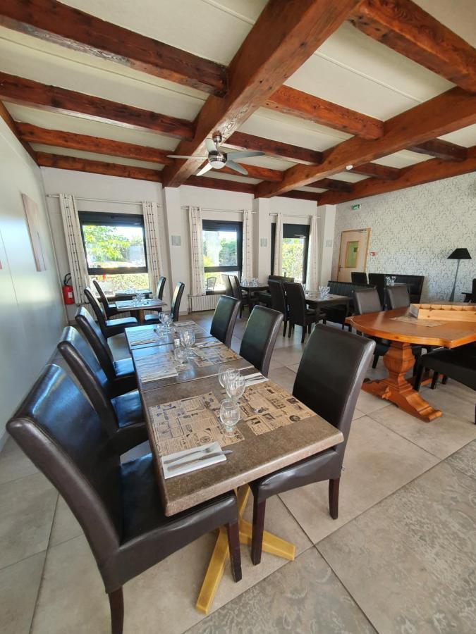 Auberge De La Tour -Appartements- Valros ภายนอก รูปภาพ