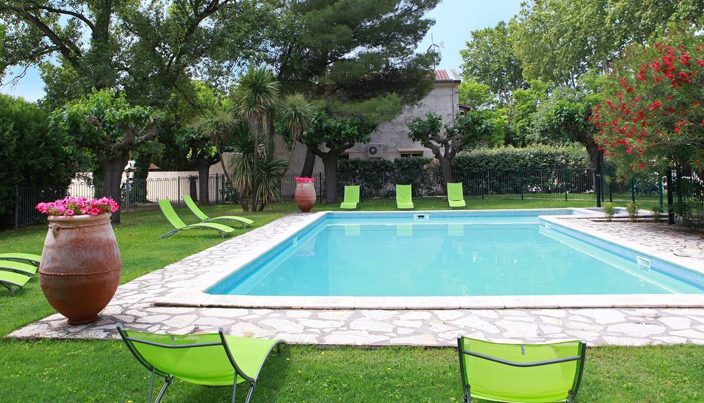 Auberge De La Tour -Appartements- Valros ภายนอก รูปภาพ