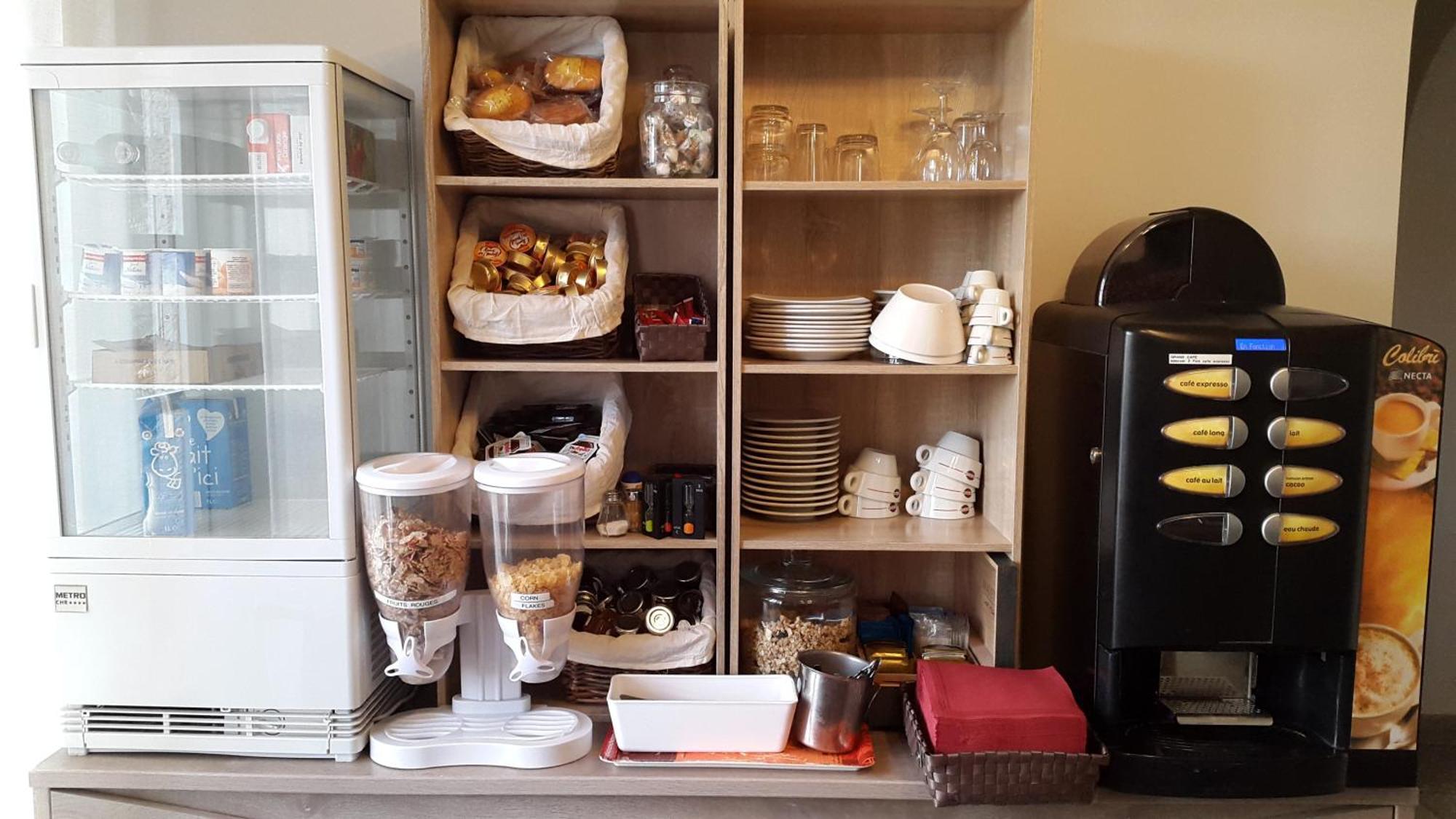 Auberge De La Tour -Appartements- Valros ห้อง รูปภาพ